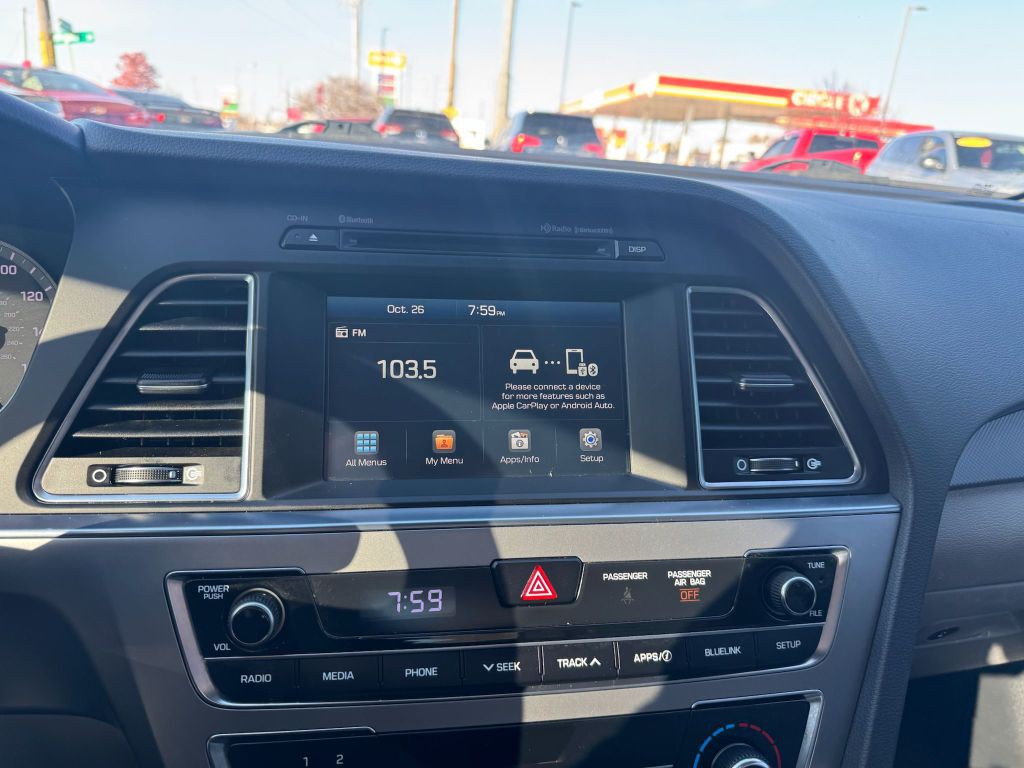 2017 Hyundai Sonata Image 15