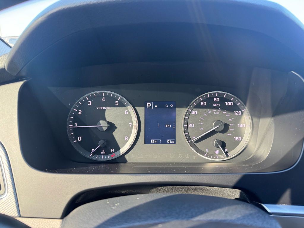 2017 Hyundai Sonata Image 17