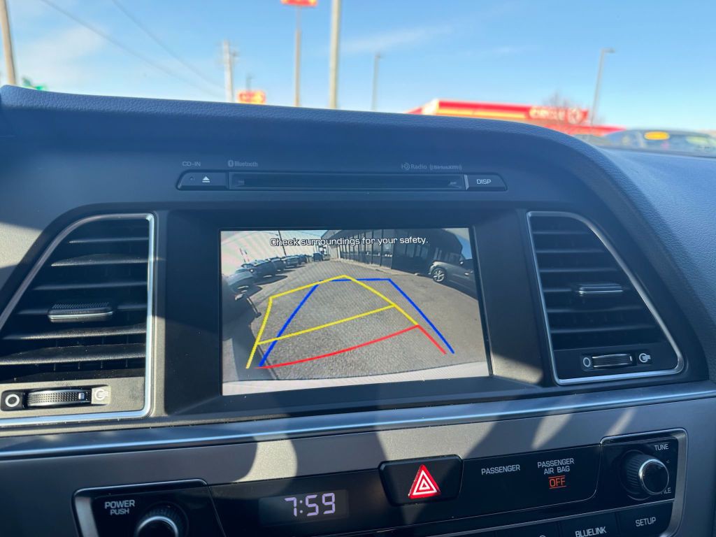 2017 Hyundai Sonata Image 20