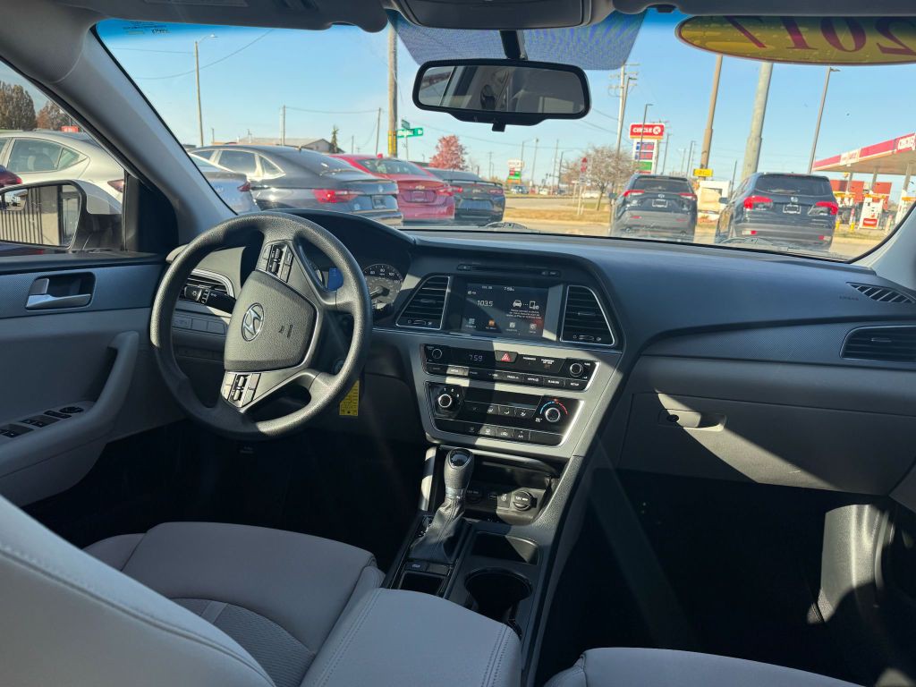 2017 Hyundai Sonata Image 27