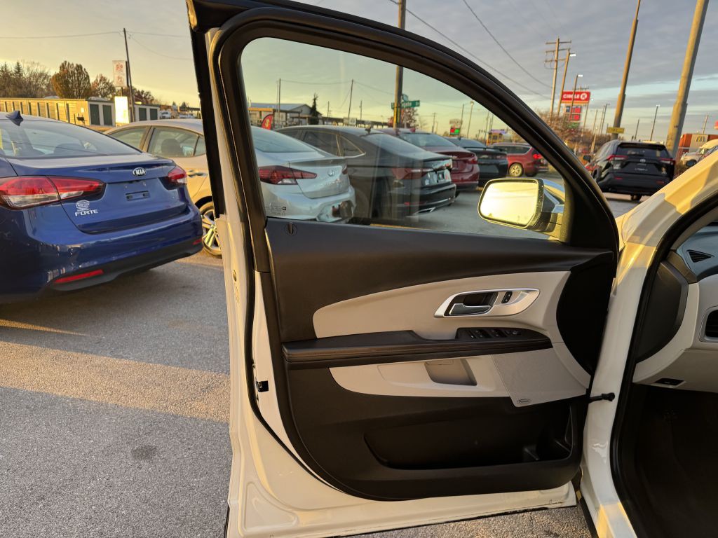 2015 Chevrolet Equinox Image 24