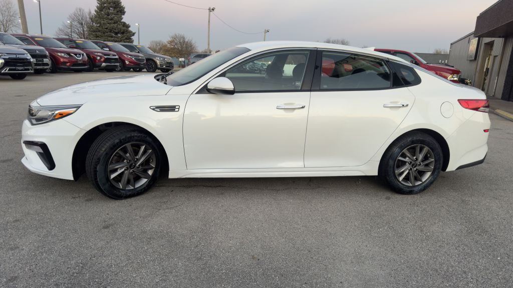 2020 Kia Optima Image 4
