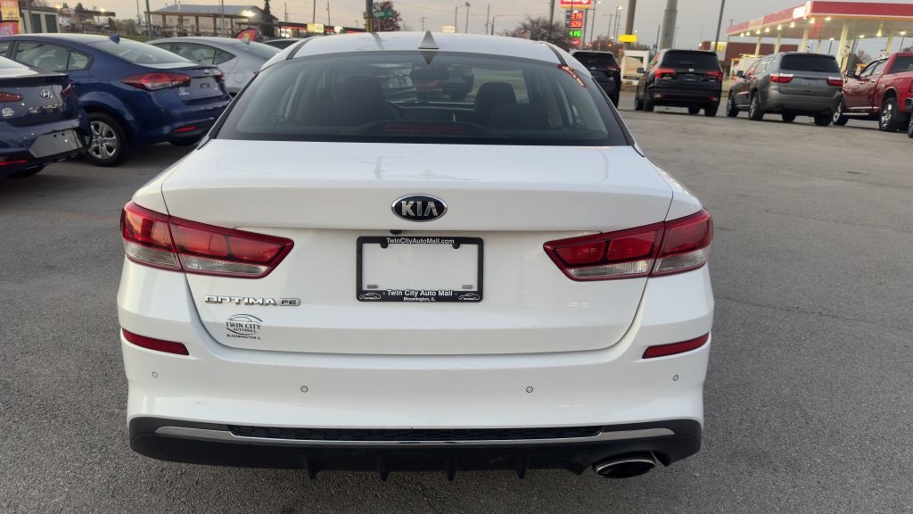 2020 Kia Optima Image 6