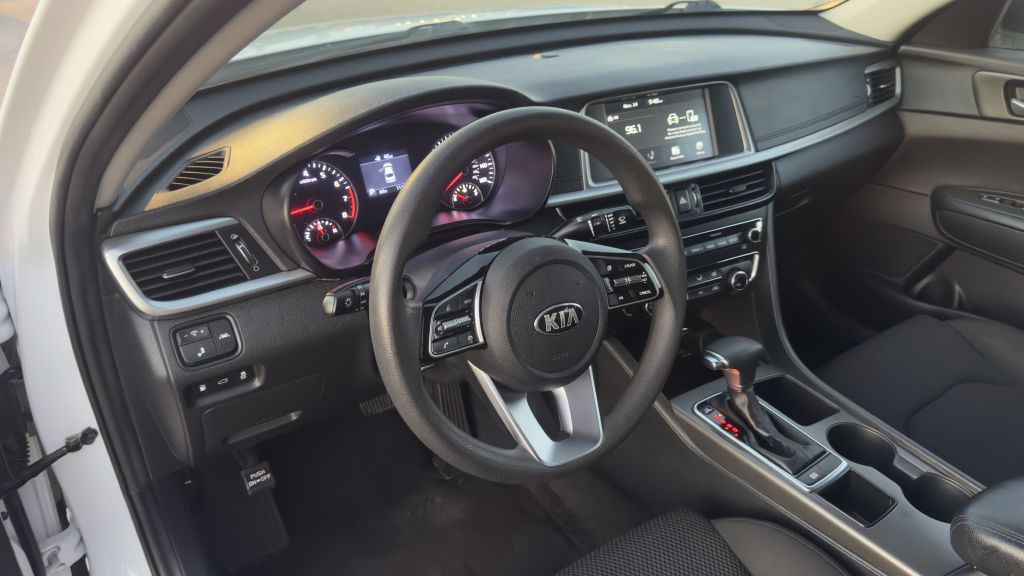 2020 Kia Optima Image 19