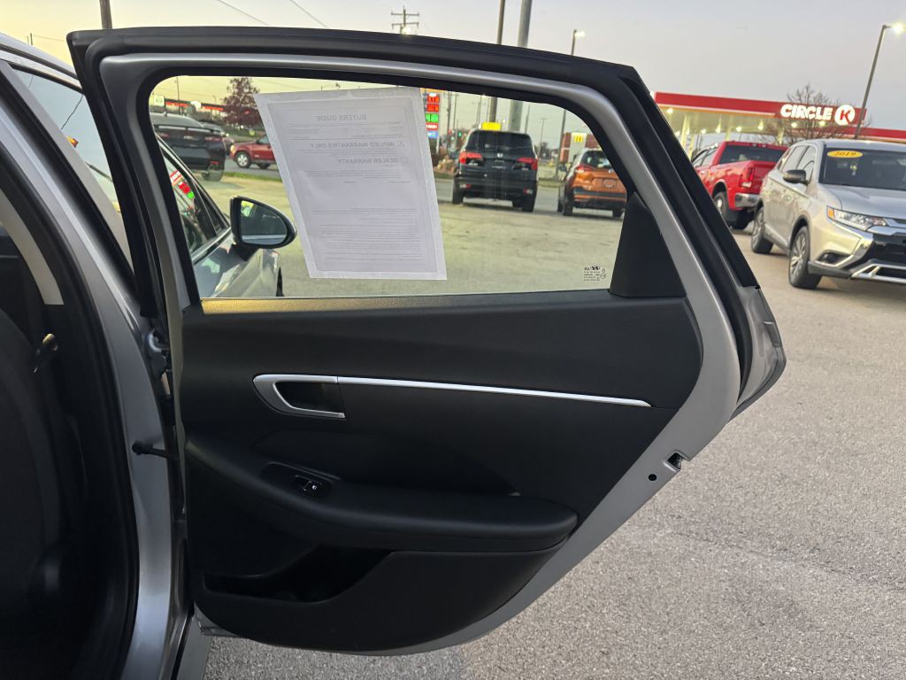 2021 Hyundai Sonata Image 17