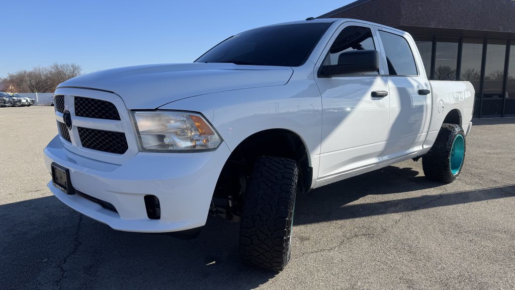 2016 RAM 1500 Image 3