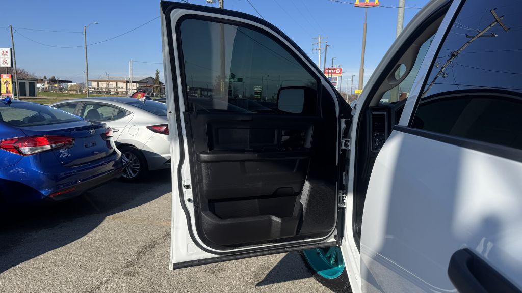 2016 RAM 1500 Image 13