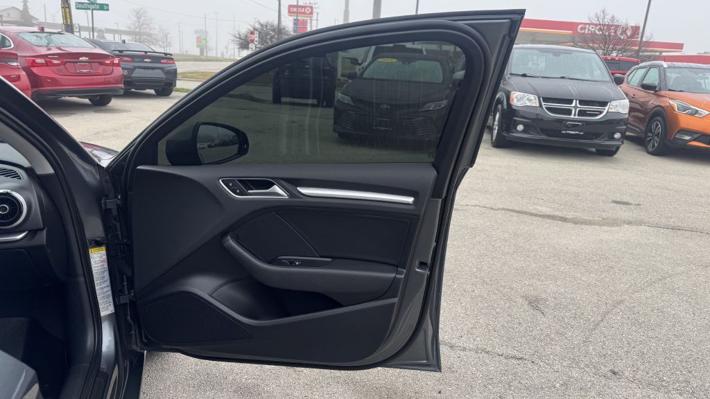 2015 Audi A3 Image 25