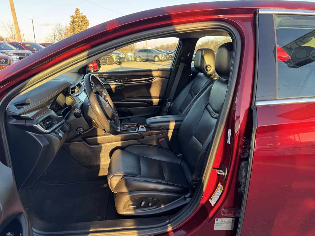 2016 Cadillac XTS Image 14