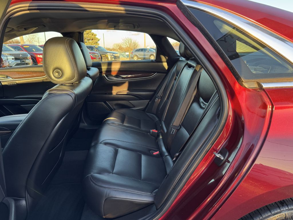 2016 Cadillac XTS Image 18