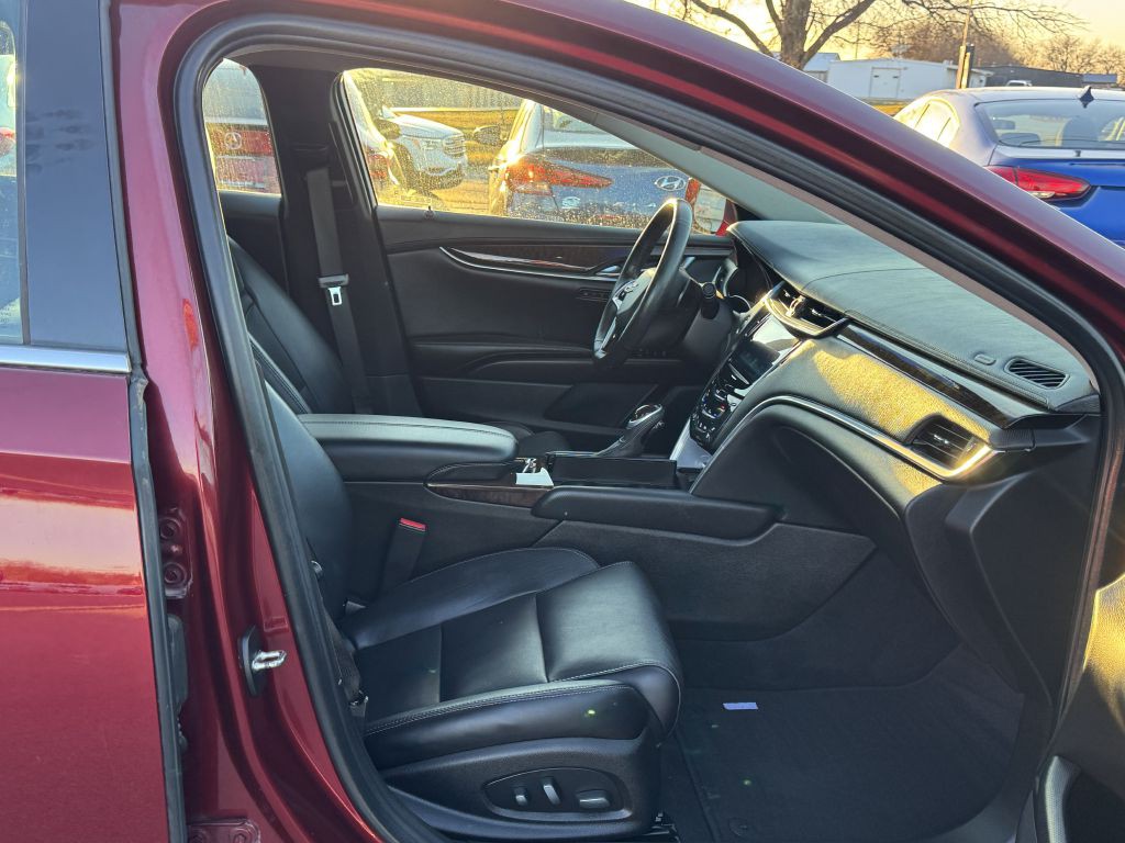 2016 Cadillac XTS Image 24