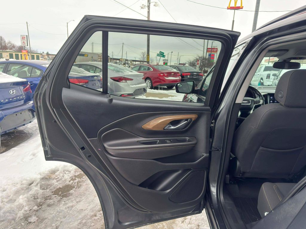 2018 GMC Terrain Image 12
