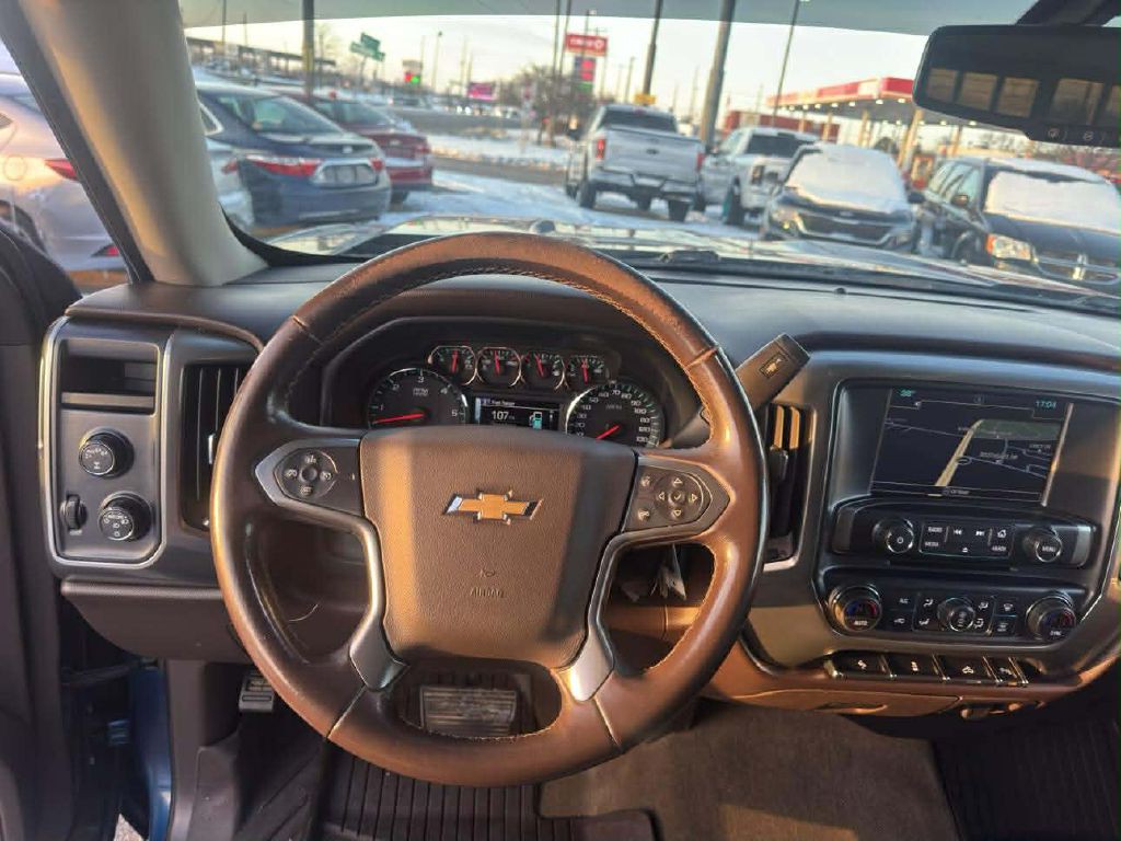 2018 Chevrolet Silverado 1500 Image 11