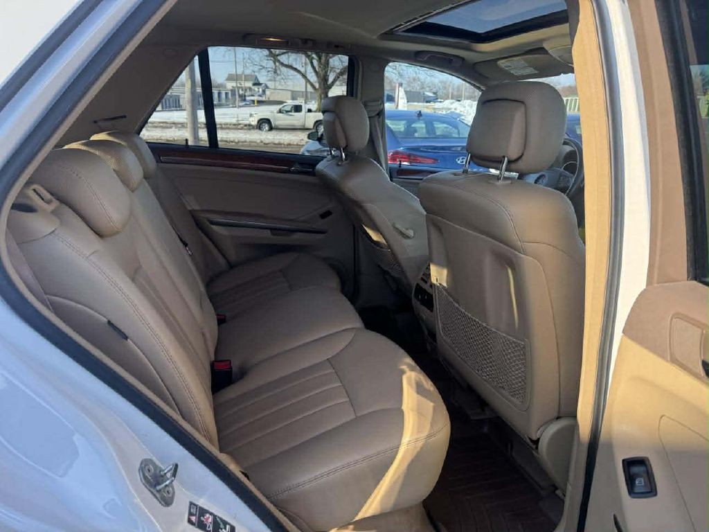 2008 Mercedes-Benz M-Class Image 23