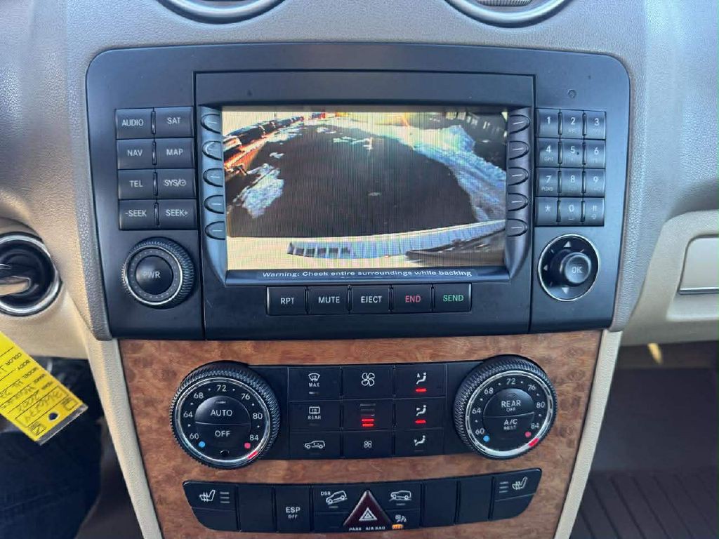 2008 Mercedes-Benz M-Class Image 25