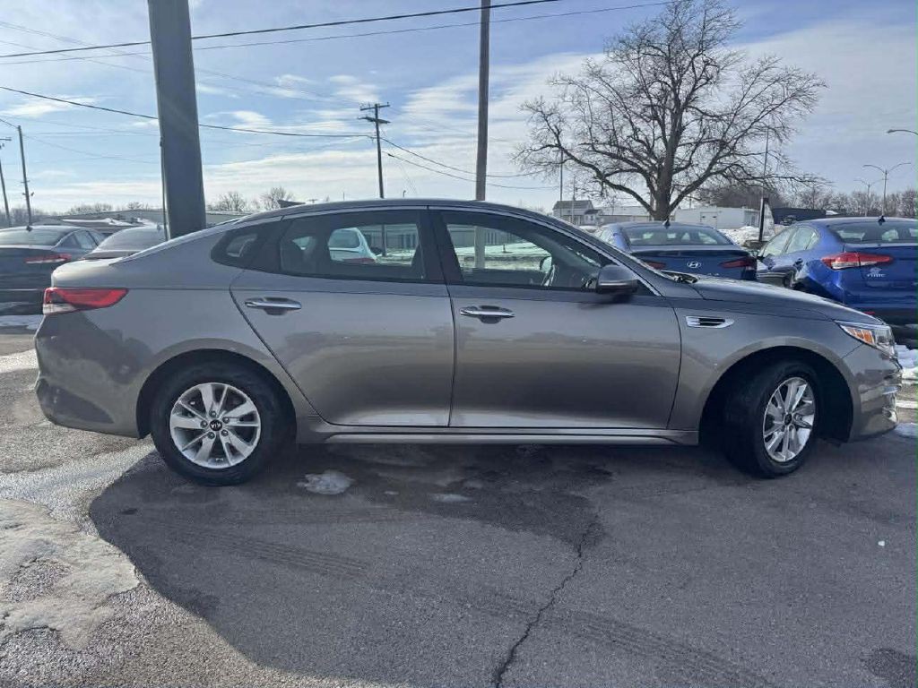 2016 Kia Optima Image 8