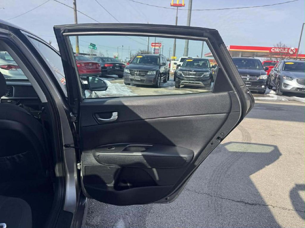 2016 Kia Optima Image 16