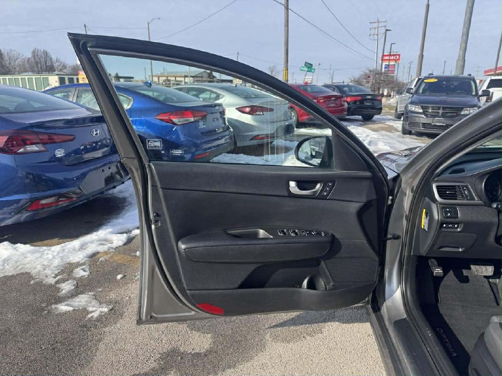 2016 Kia Optima Image 23