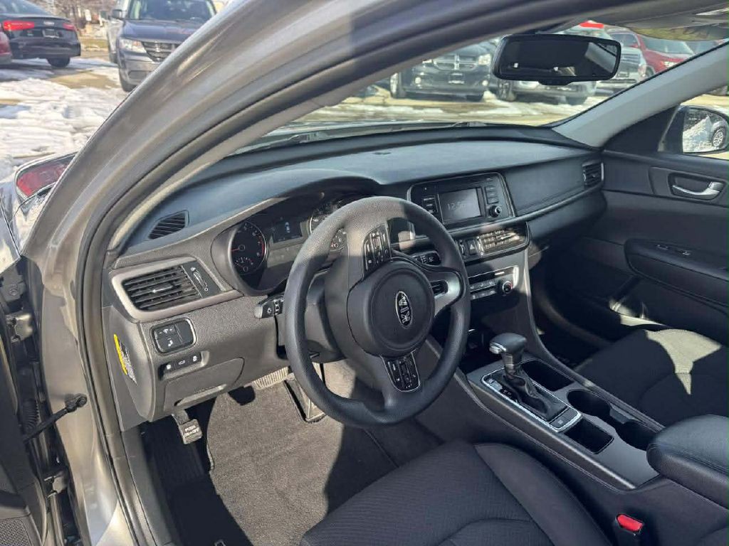 2016 Kia Optima Image 27