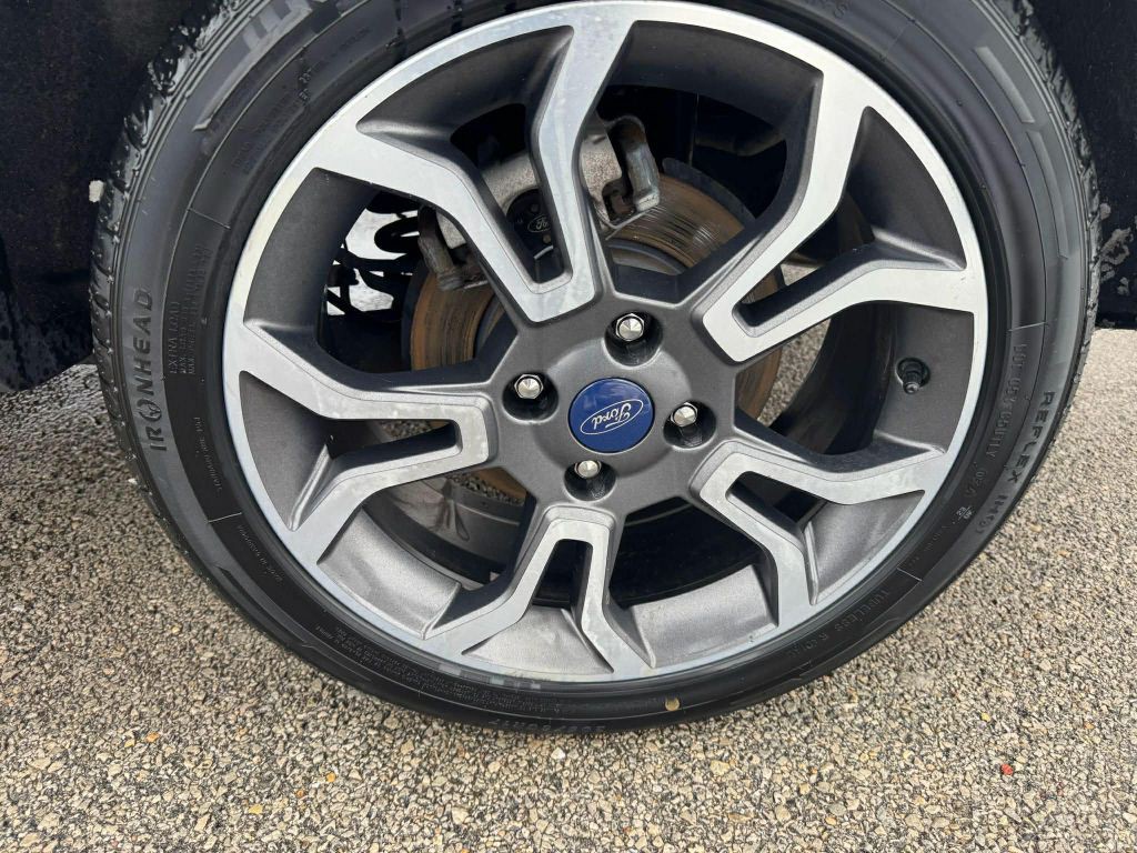 2020 Ford Econoline Image 22