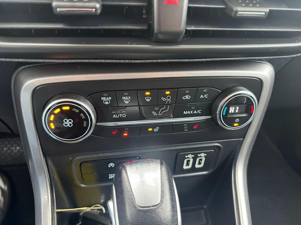 2020 Ford Econoline Image 23