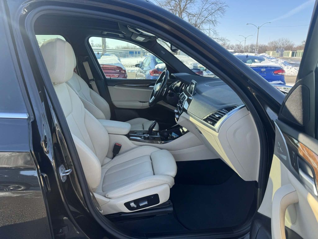 2018 BMW X3 Image 20