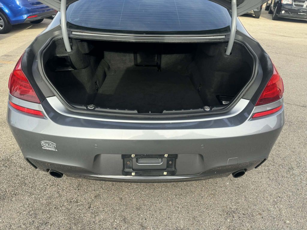 2015 BMW 6 Series Image 10