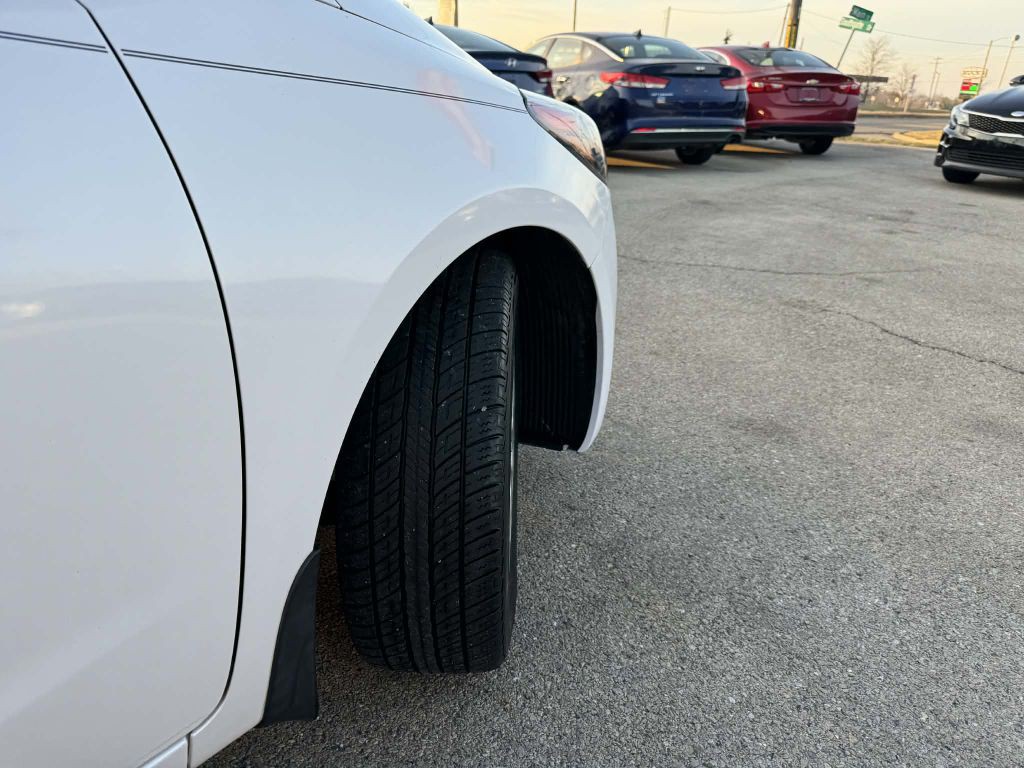 2015 Kia Forte Image 11