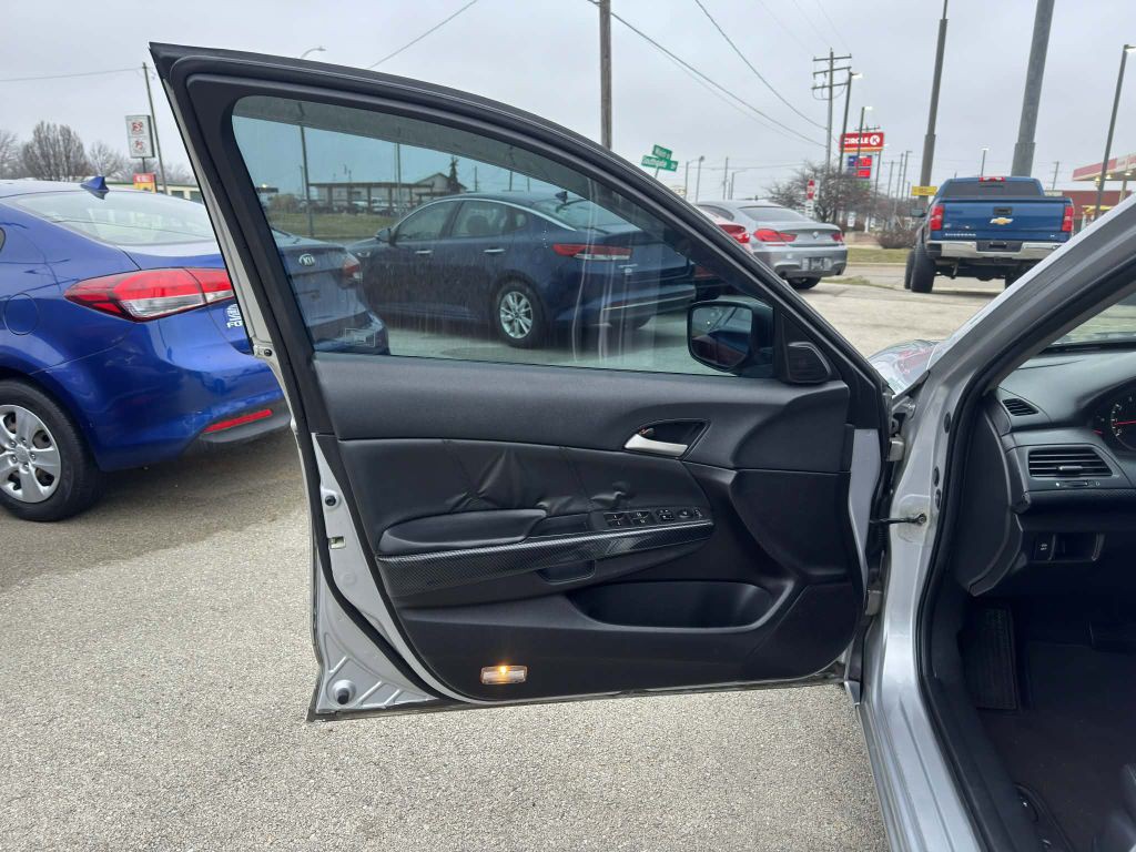 2008 Honda Accord Image 14