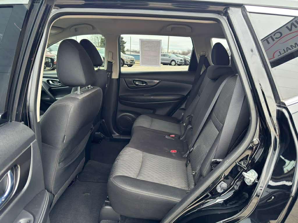 2020 Nissan Rogue Image 20