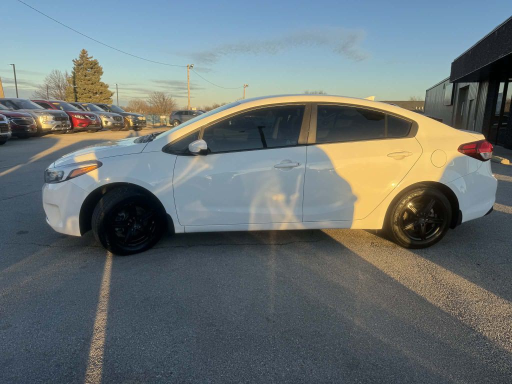 2018 Kia Forte Image 4