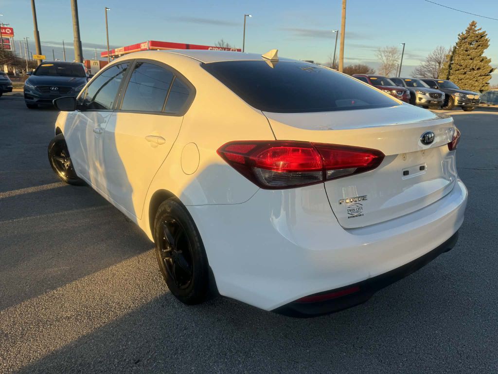 2018 Kia Forte Image 5