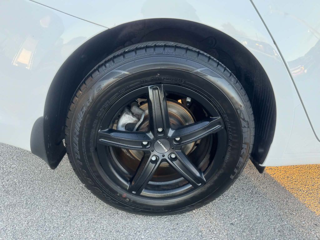 2018 Kia Forte Image 11