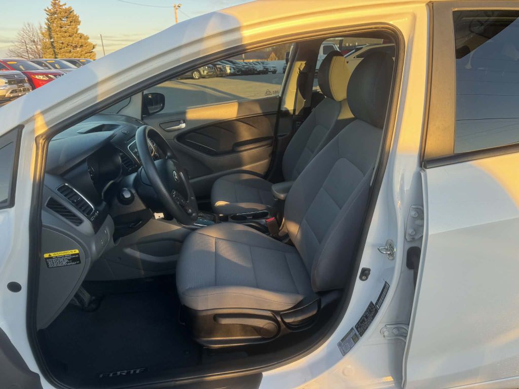 2018 Kia Forte Image 15