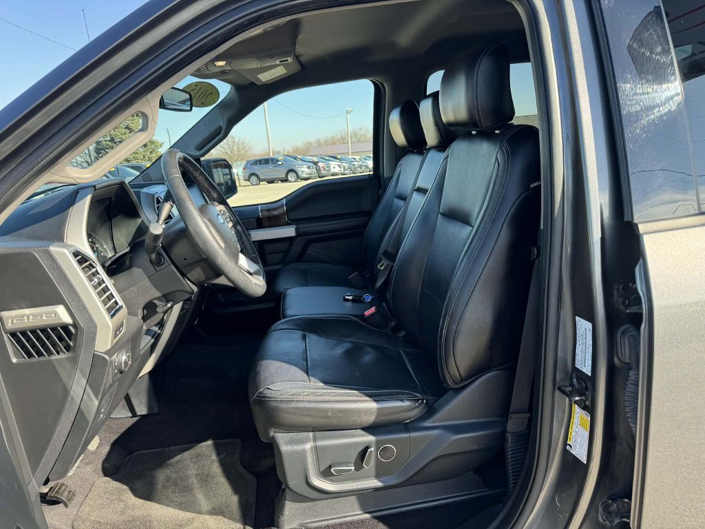 2015 Ford F-150 Image 16