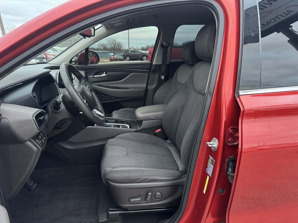 2020 Hyundai Santa Fe Image 16