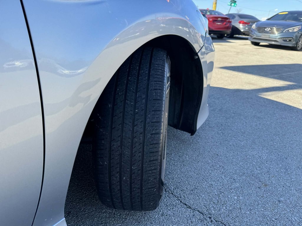 2023 Toyota Camry Image 13