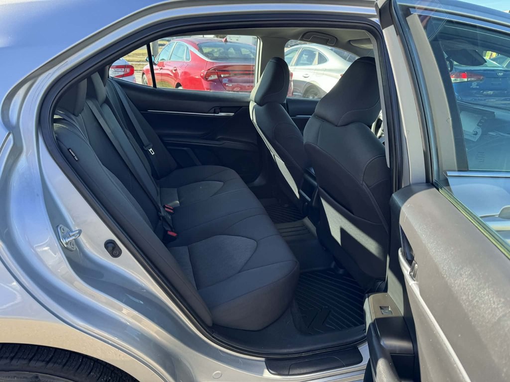 2023 Toyota Camry Image 25