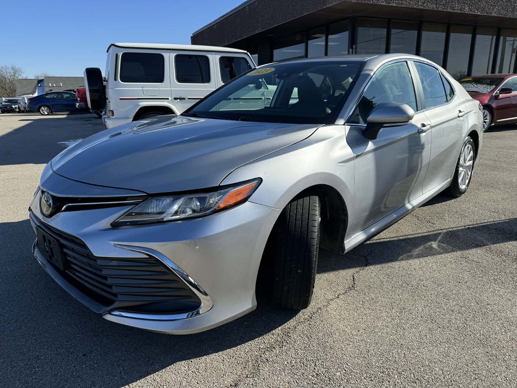 2023 Toyota Camry Image 5