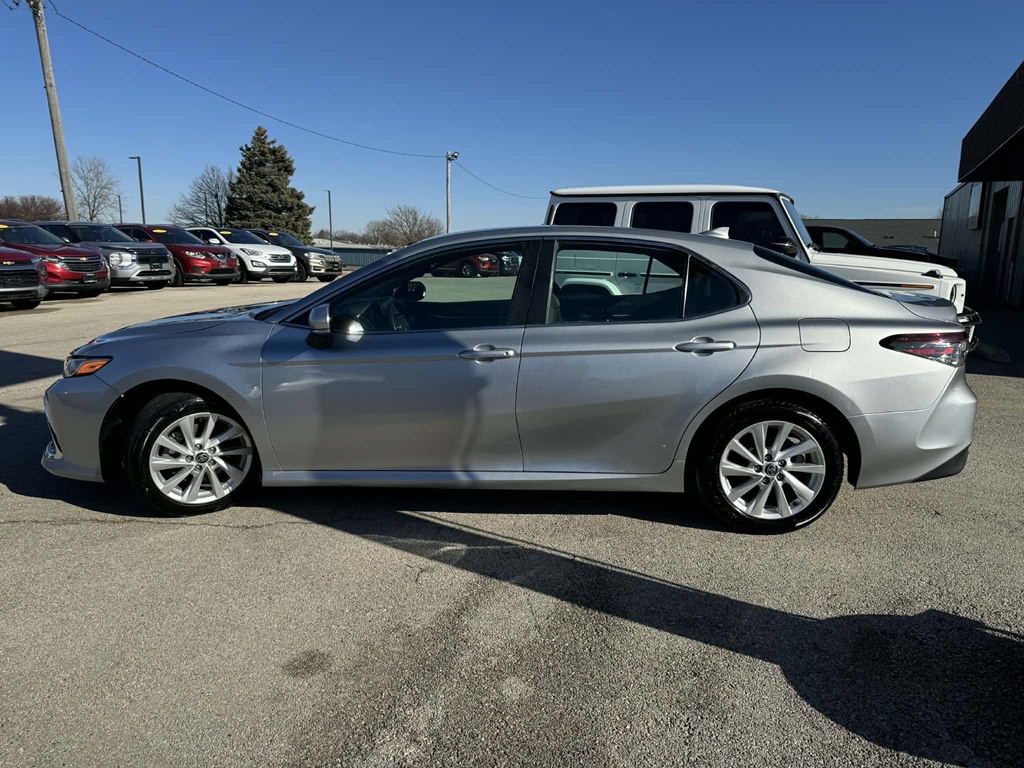2023 Toyota Camry Image 6