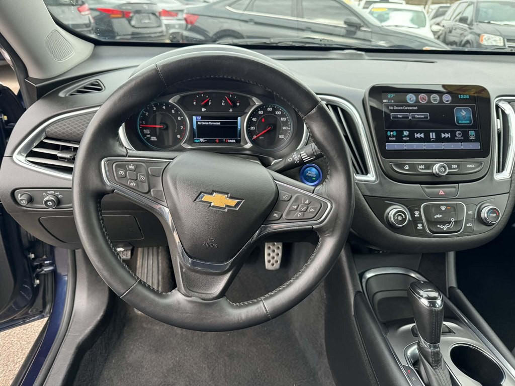 2017 Chevrolet Malibu Image 17