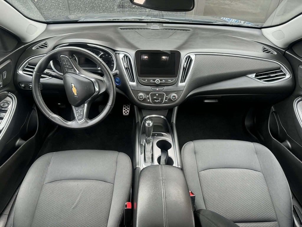 2017 Chevrolet Malibu Image 23