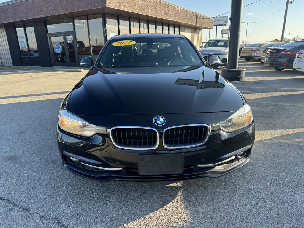 2017 BMW 3 Series Image 3