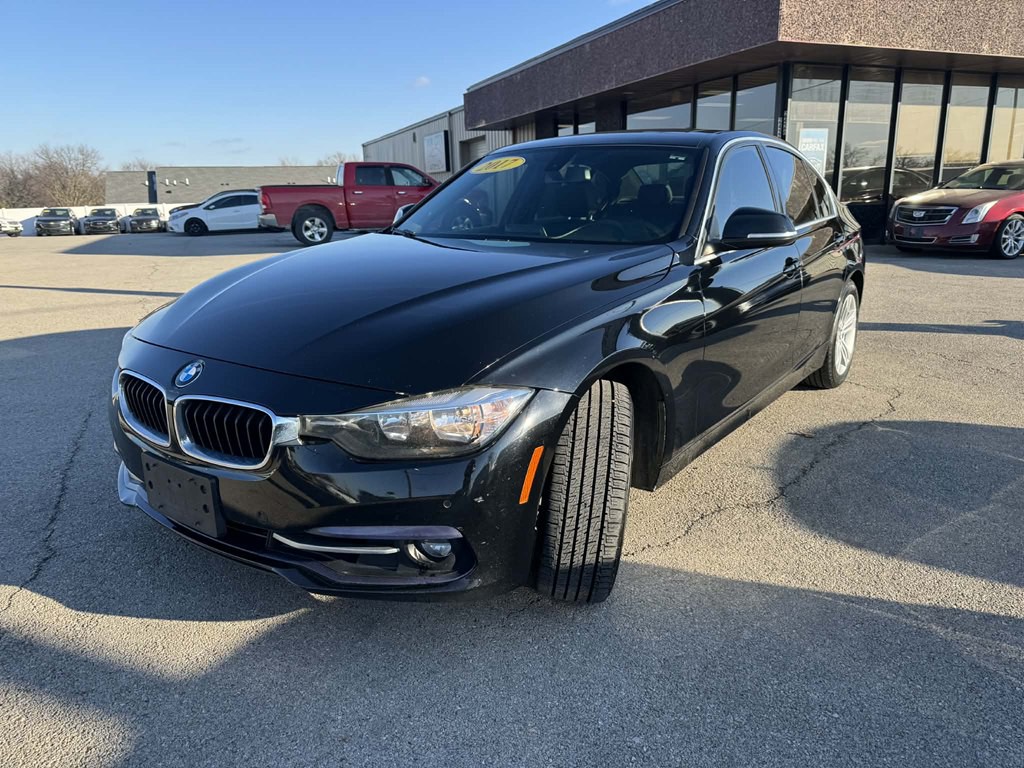 2017 BMW 3 Series Image 4