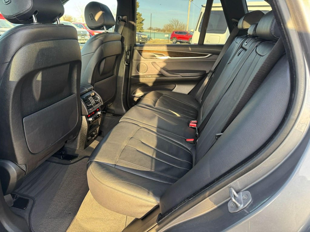 2017 BMW X5 Image 27