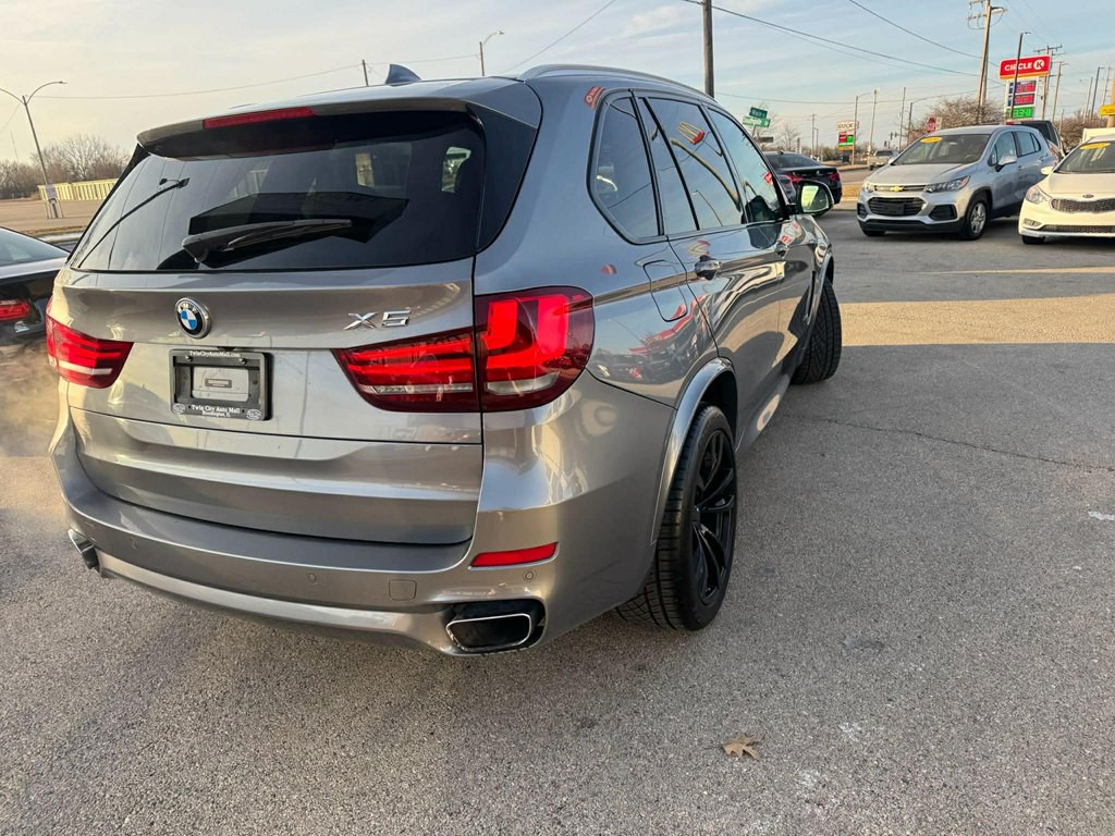 2017 BMW X5 Image 8
