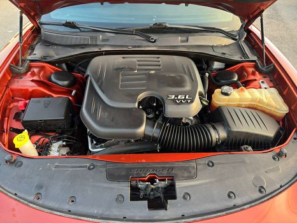 2021 Dodge Charger Image 10