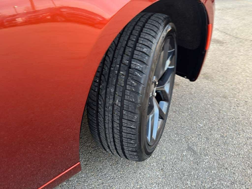 2021 Dodge Charger Image 12