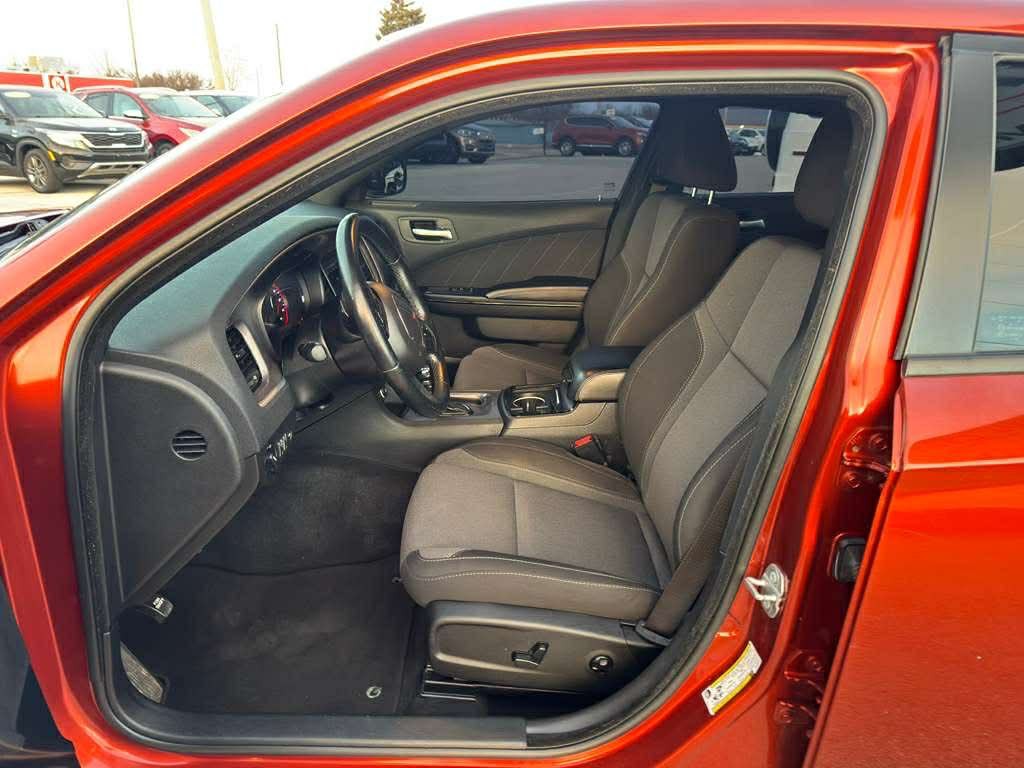 2021 Dodge Charger Image 16