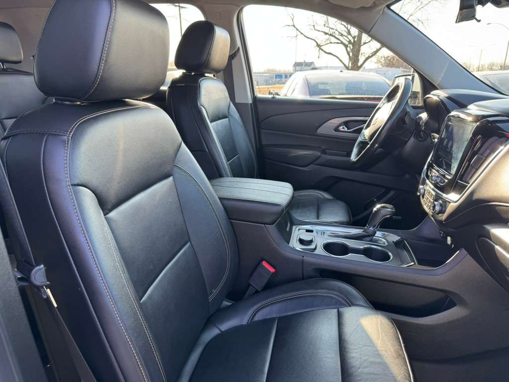 2020 Chevrolet Traverse Image 15